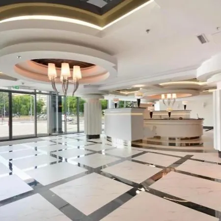 Hanza Tower 22 Pool & Jacussi